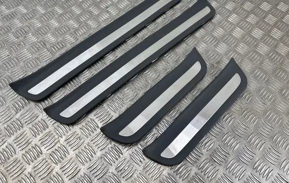 KIA EV3 sill trim set (inner) 85874EV100