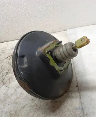 Mercedes-Benz W123 Brake booster 3686202034