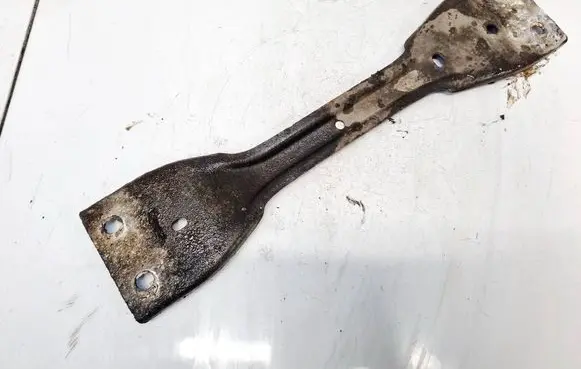 Seat Altea Engine mounting bracket