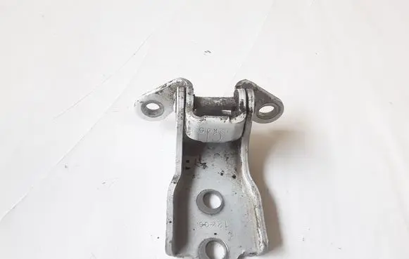 Opel Antara Front door lower hinge 12K06