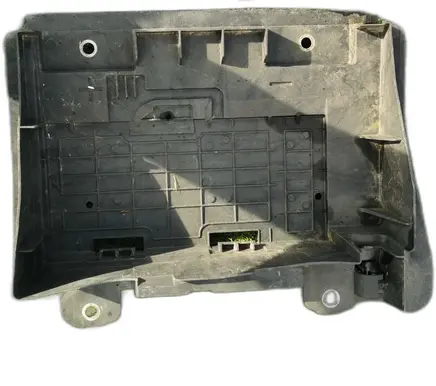 Nissan NV400 Radiator trim 648600006R