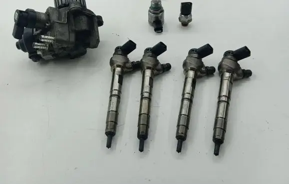 Volkswagen PASSAT B8 Fuel injection system set 0445110473 04L130277AD 04L130755E