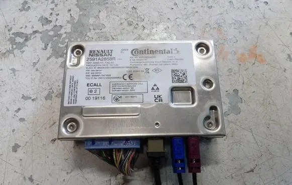 Renault Clio V Central body control module 2591A2858R 00290114 0019116