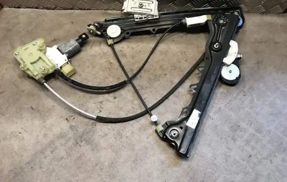 BMW Z4 E89 Front door window regulator with motor 6952086