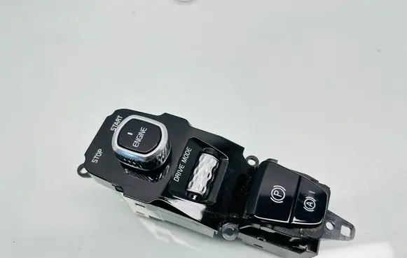 Volvo S90, V90 Engine start stop button switch 31443829 16W404 T16400142801