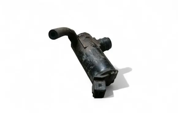Volvo V70 Windscreen/windshield washer pump