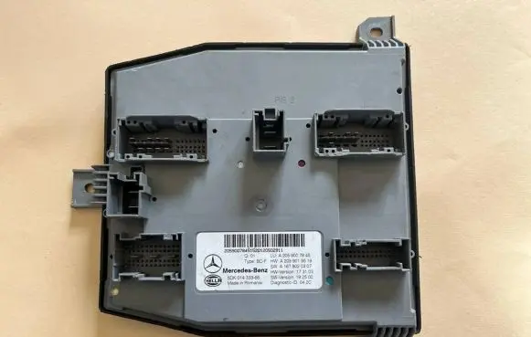 Mercedes-Benz C W205 SAM control unit A2059007845