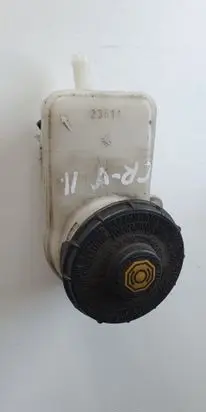 Honda CR-V Brake fluid reservoir 