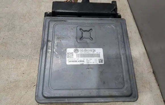 Volkswagen PASSAT B7 Engine control unit/module 03G906018DN 5WP45567AE