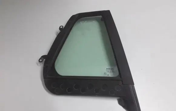 Volvo V60 Rear vent window glass 31385457