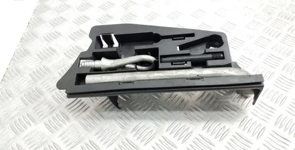 Audi A6 S6 C6 4F Tool set 4F5012111A 8E0805616D 8N0012219