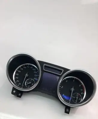 Speedometer (instrument cluster)