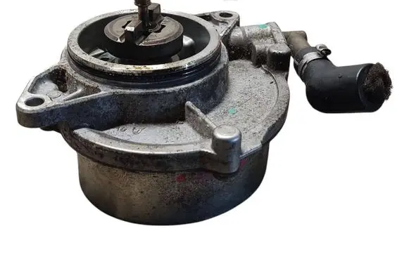 Audi A5 8T 8F Vacuum pump 057145100