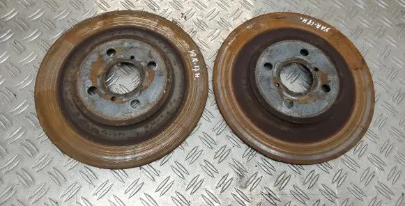 Toyota Yaris Rear brake disc