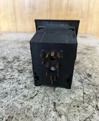 Volkswagen Golf IV Light switch 90569814 53142807
