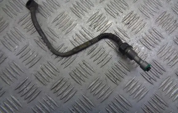 Renault Scenic II - Grand scenic II Turbo turbocharger oiling pipe/hose