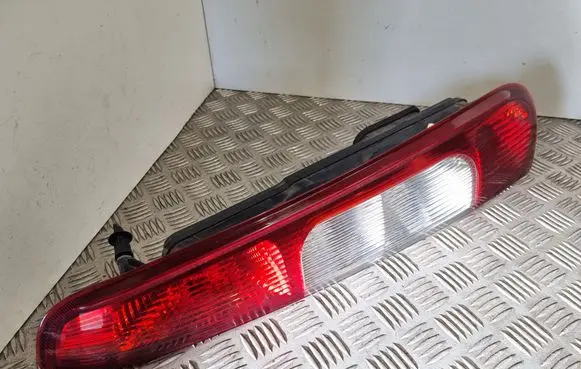 Ford C-MAX I Rear/tail lights 3M5113A602AA 3M5113N411AA
