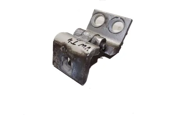 Volkswagen Multivan T4 Front door upper hinge 7D0831401