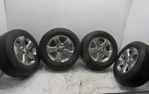 Jeep Cherokee R16 alloy rim 1HX65TR