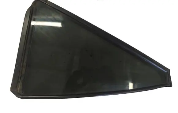 Subaru Outback (BS) Rear vent window glass 62284AL10A