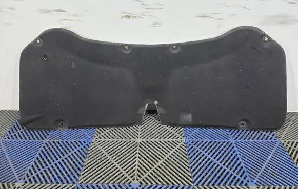 Toyota Auris E180 Engine bonnet/hood sound/heat insulation 