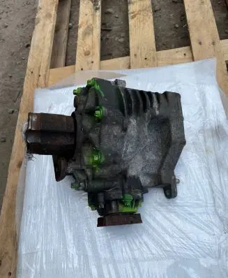 Mercedes-Benz S W220 Gearbox transfer box case 2203350101