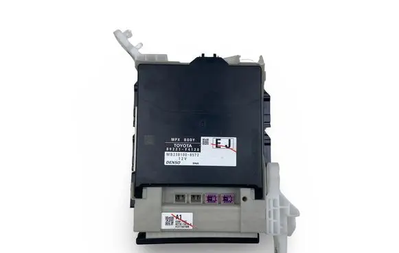 Toyota C-HR I Other control units/modules 89221F4120