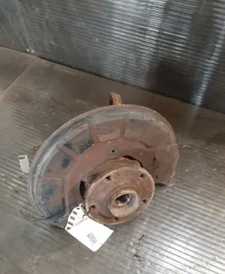 Volkswagen Touran II Front wheel hub
