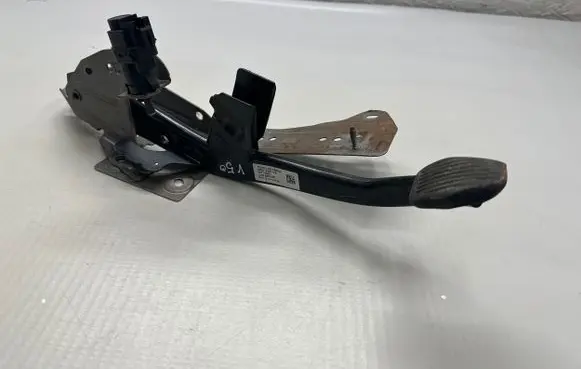 Volvo V50 Brake pedal 30714997 4N512467CE 20051219104132
