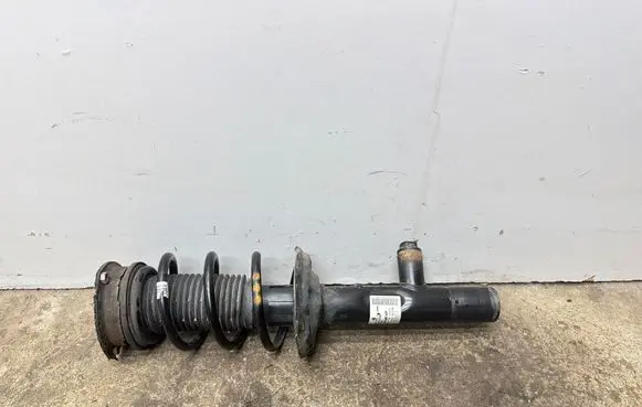 Audi Q2 - Front shock absorber/damper 5Q0413031HN