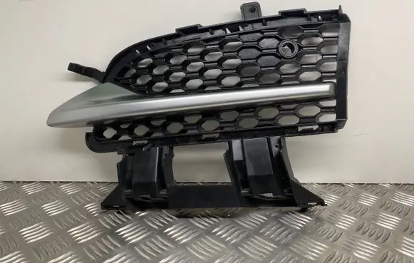 Jaguar XE Front bumper lower grill GX7M8B290CA