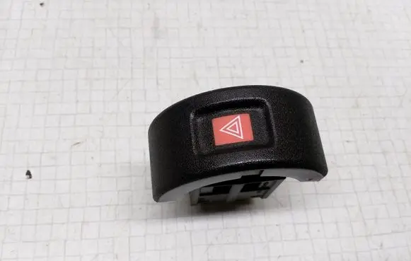 Opel Astra G Hazard light switch 09131728 09138059