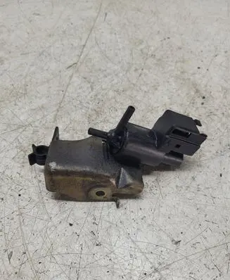 Mazda 323 F Turbo solenoid valve K5T49091