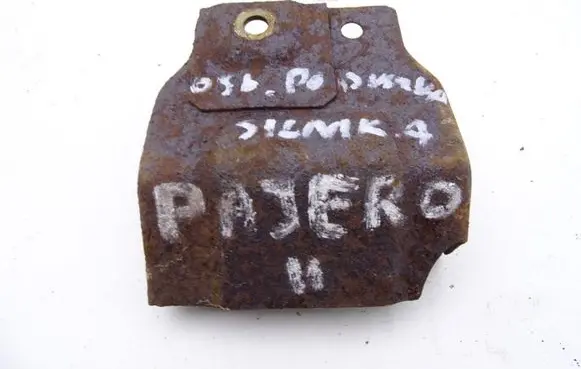 Mitsubishi Pajero Engine mount vacuum valve MITSUBISHI_PAJERO_II_3.0_V6_OSŁONA_PODUSZKI_SILNIKA
