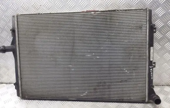 Skoda Octavia Mk2 (1Z) Coolant radiator 1K0121251DM