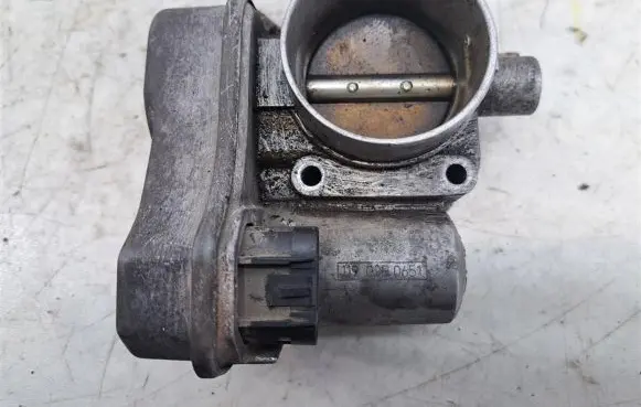 Opel Combo C Throttle body valve 25177983