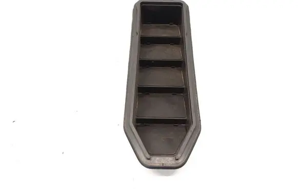 Land Rover Range Rover Velar Fender grill J8A2-280B62-AA