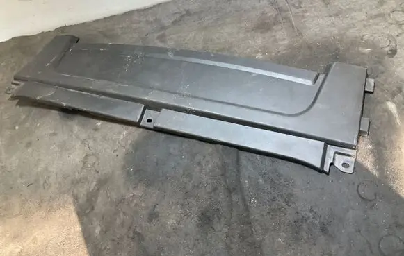 Volvo XC90 Radiator trim 31383508 M0N7A
