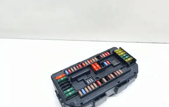 BMW 3 F30 F35 F31 Fuse module 9224879 61149224879