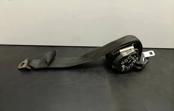 Renault Kangoo II Front seatbelt 8200448758