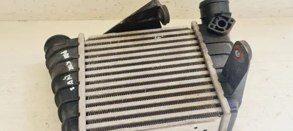 Skoda Praktik (5J8) Intercooler radiator 6Q0145804A 862403N