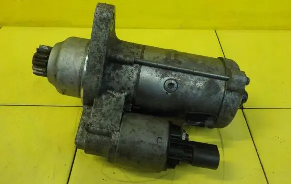 Volkswagen Golf VII Starter motor 0AM911023M 9SP12