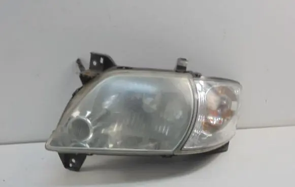 Mazda MPV II LW Headlight/headlamp P2020L