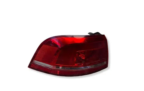 Volkswagen PASSAT B7 Rear/tail lights 3AF945095E