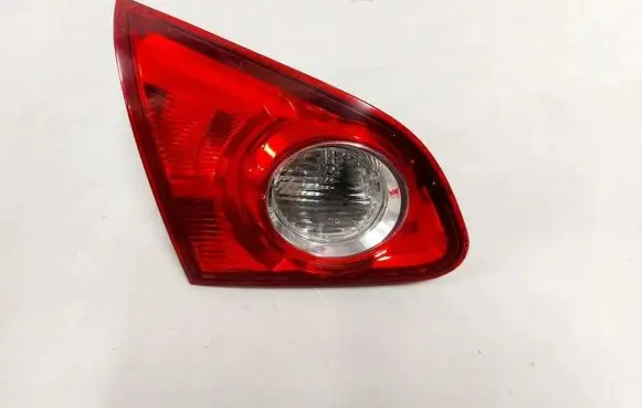 Nissan Qashqai Rear/tail lights 89071063