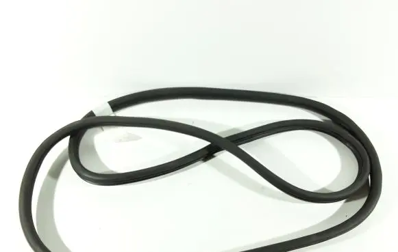 KIA Xceed Front door rubber seal