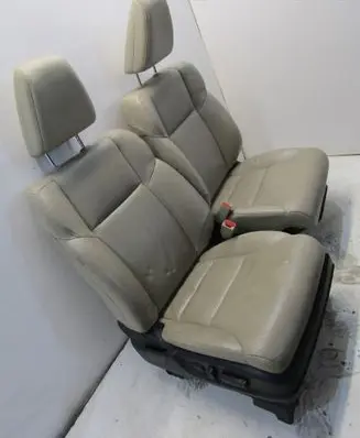 Honda CR-V Front passenger seat GMAUTO4574097