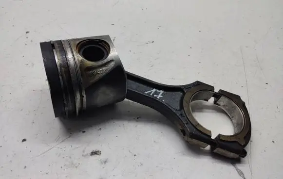 Mercedes-Benz Sprinter W906 Piston with connecting rod 65100