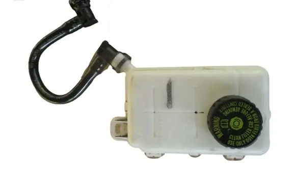 Opel Vivaro Brake fluid reservoir 93866108