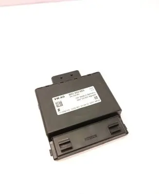Volkswagen PASSAT B7 Voltage converter/converter module 8K0959663 111002105